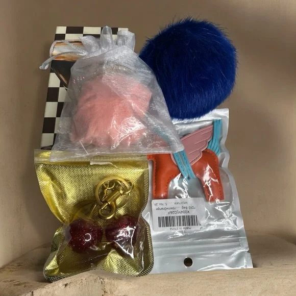 Battle of the Burberry - Picture 7 of 8